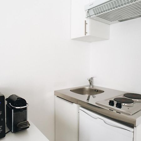 19M2 Studio With Air Conditioning In The 15Th Paris Exterior photo