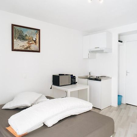 19M2 Studio With Air Conditioning In The 15Th Paris Exterior photo